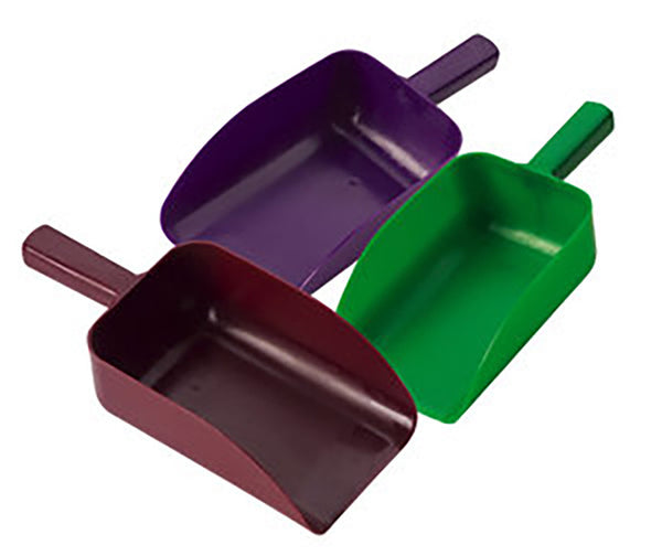 Jack's Plastic Feed Scoop - The Tack Trunk